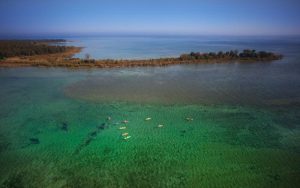 kayaks exploring door county shipwreck